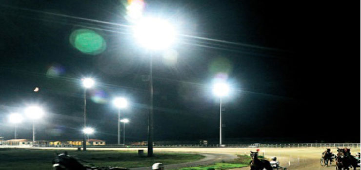 venture 2kw mh flood lights